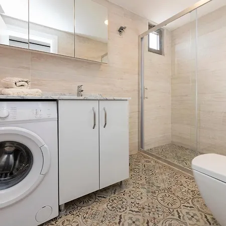 Fully Equipped Apartment In The Heart Of Mugla Appartement